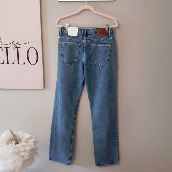 NWT Zara medium wash blue mid-rise slim fit straight leg denim jeans, US6 - Picture 10 of 10
